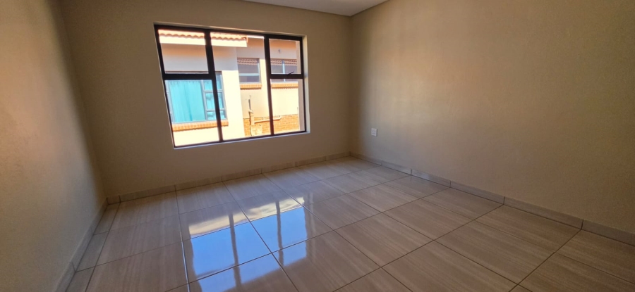 4 Bedroom Property for Sale in Buffelspoort Eco Estate North West